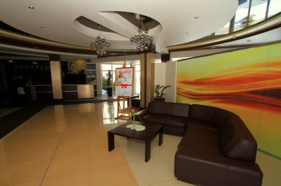 RYDZEWSKI hotelli Ełk huoneistot järvet Mazury loma Puolassa