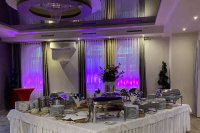 RYDZEWSKI hotelli Ełk huoneistot järvet Mazury loma Puolassa